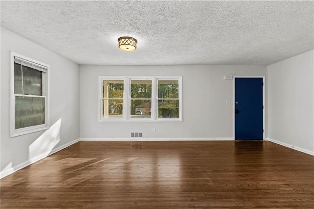 2634 Birch Street SE, Smyrna, GA 30080