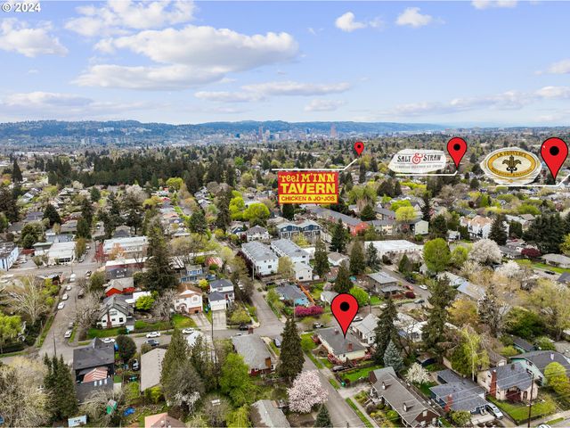 -1 Se TIBBETTS St, Portland, OR 97206