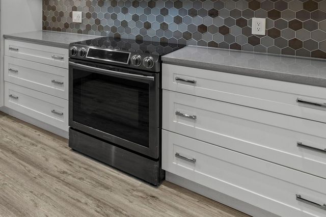 282 Litchfield Lane, Houston, TX 77024