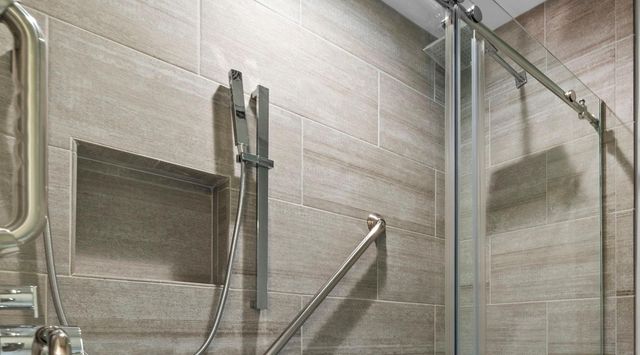 282 Litchfield Lane, Houston, TX 77024