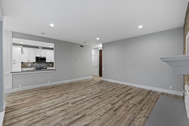 282 Litchfield Lane, Houston, TX 77024