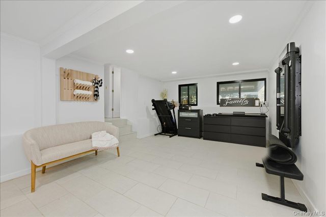 957 Cherrywood Drive, Baldwin, NY 11510