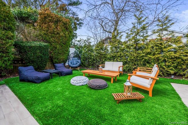 957 Cherrywood Drive, Baldwin, NY 11510