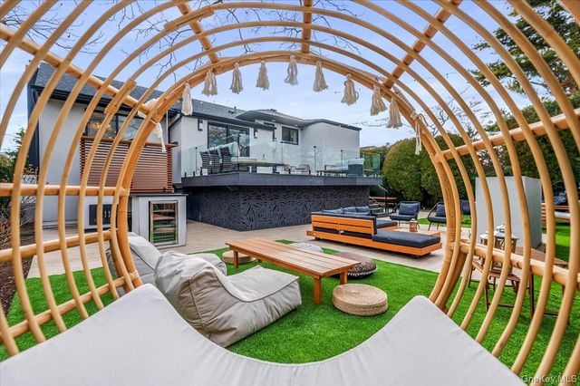 957 Cherrywood Drive, Baldwin, NY 11510