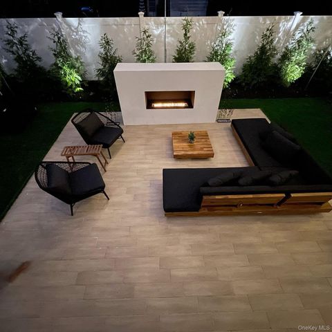 957 Cherrywood Drive, Baldwin, NY 11510