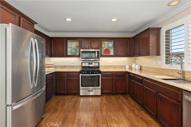 157 Buckthorn Way, Corona, CA 92881
