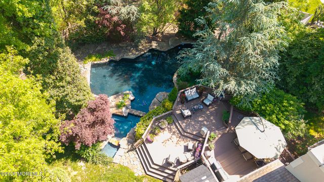 46 Thomas Drive, Manalapan, NJ 07726