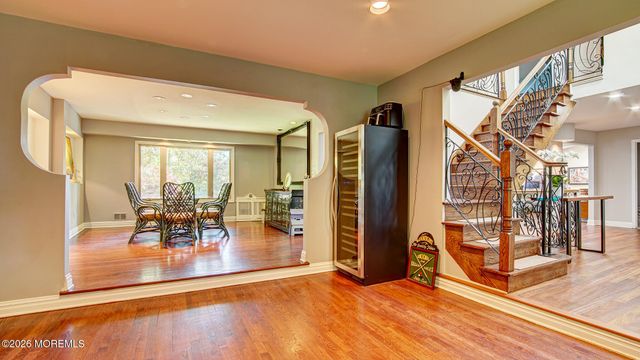 46 Thomas Drive, Manalapan, NJ 07726