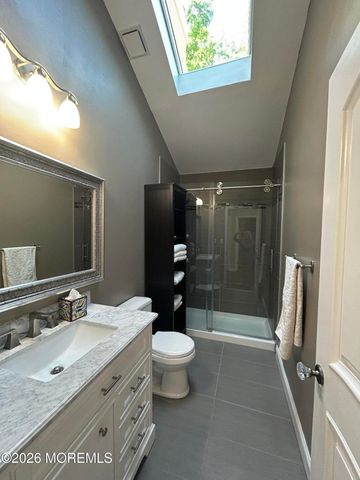 46 Thomas Drive, Manalapan, NJ 07726