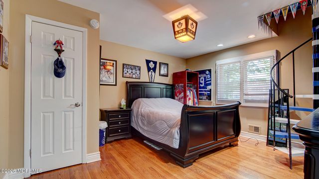 46 Thomas Drive, Manalapan, NJ 07726
