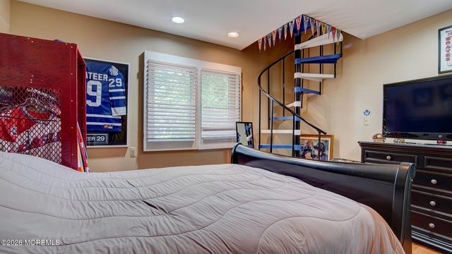46 Thomas Drive, Manalapan, NJ 07726
