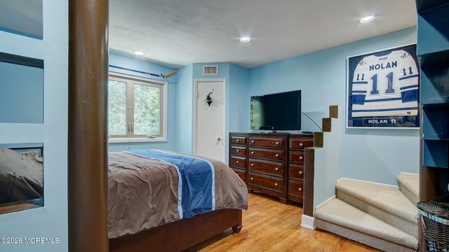 46 Thomas Drive, Manalapan, NJ 07726