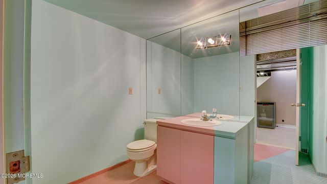 46 Thomas Drive, Manalapan, NJ 07726