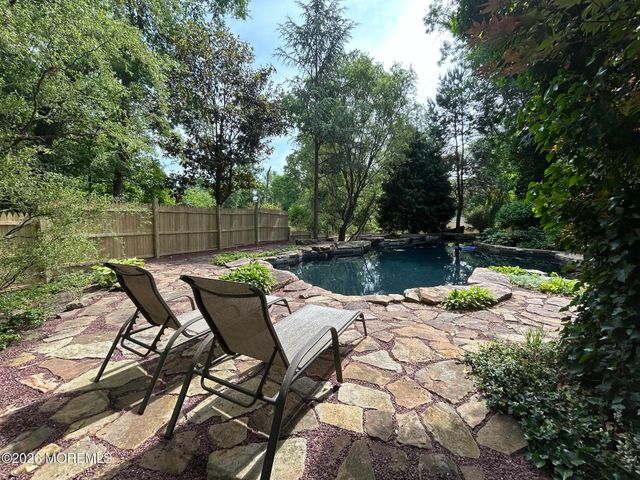 46 Thomas Drive, Manalapan, NJ 07726