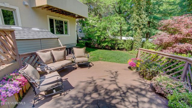 46 Thomas Drive, Manalapan, NJ 07726