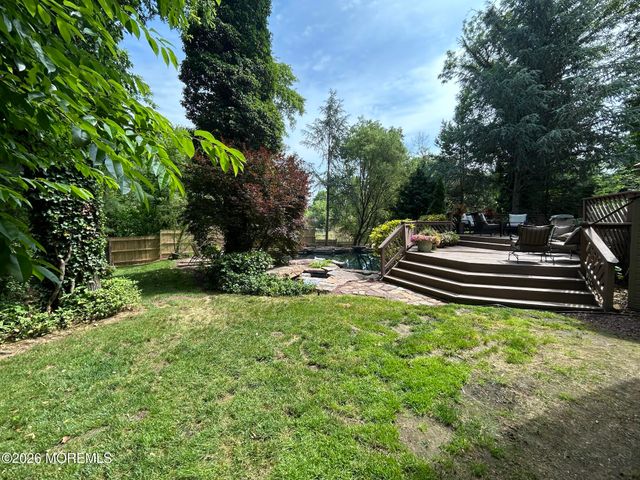 46 Thomas Drive, Manalapan, NJ 07726