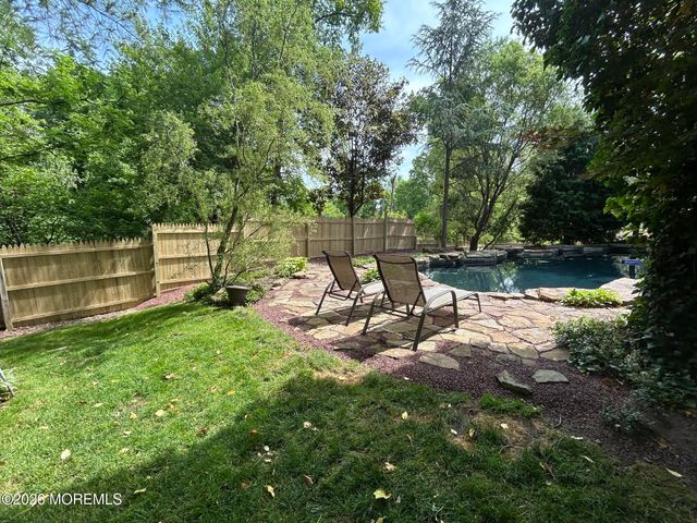 46 Thomas Drive, Manalapan, NJ 07726