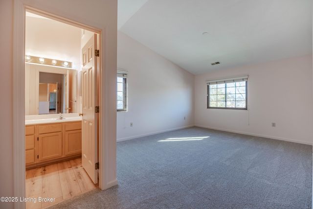 310 Ethridge Ave UNIT 207, Louisville, KY 40223