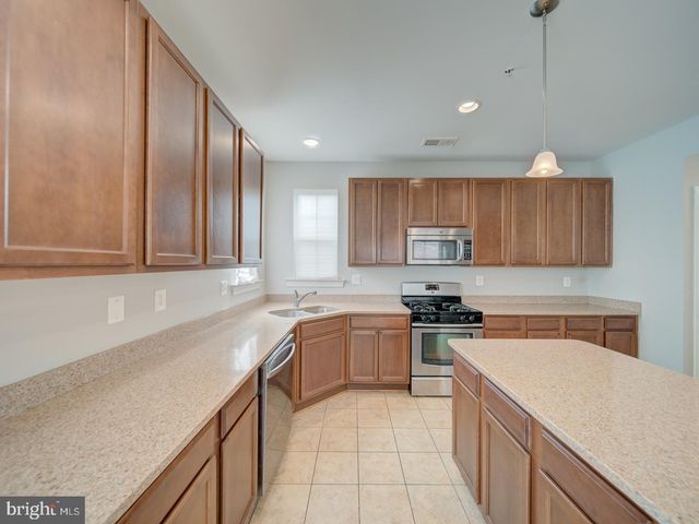228 BUCKEYE CIR, La Plata, MD 20646