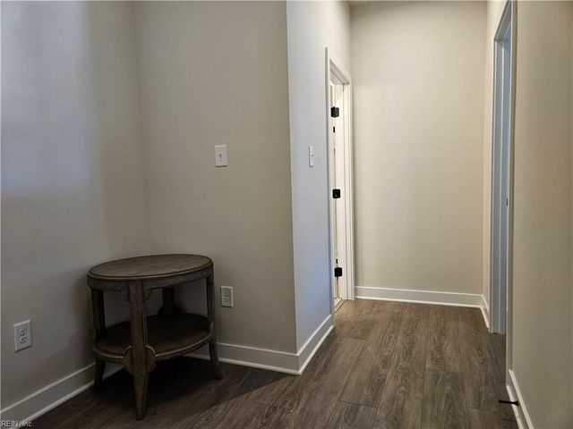 2213 Mainsail DR, Carrollton, VA 23314