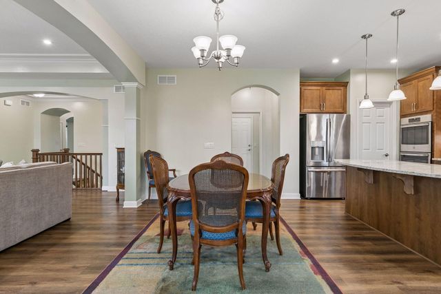 808 June Avenue N, Lake Elmo, MN 55042