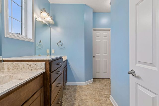808 June Avenue N, Lake Elmo, MN 55042