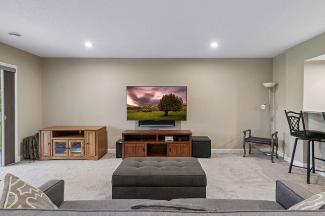 808 June Avenue N, Lake Elmo, MN 55042