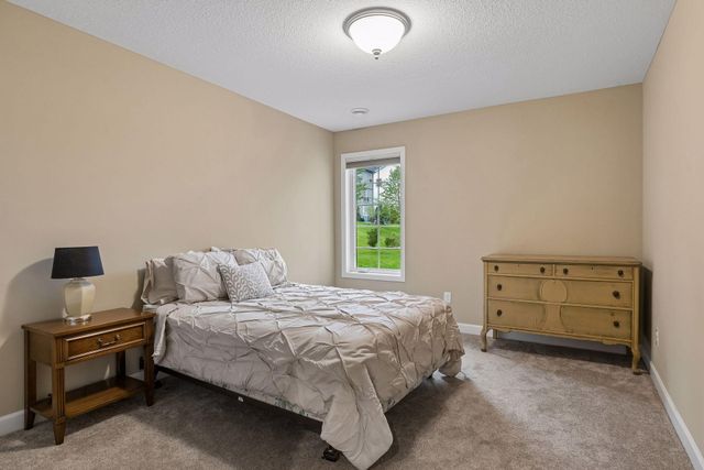 808 June Avenue N, Lake Elmo, MN 55042