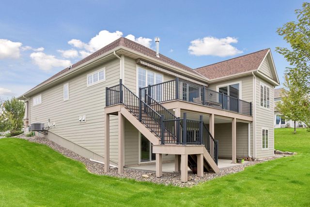808 June Avenue N, Lake Elmo, MN 55042