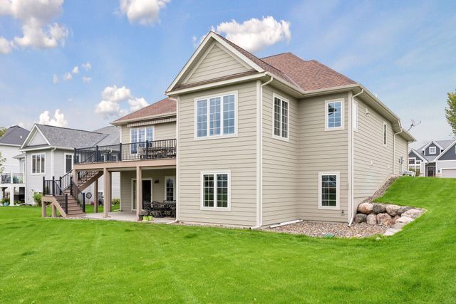 808 June Avenue N, Lake Elmo, MN 55042