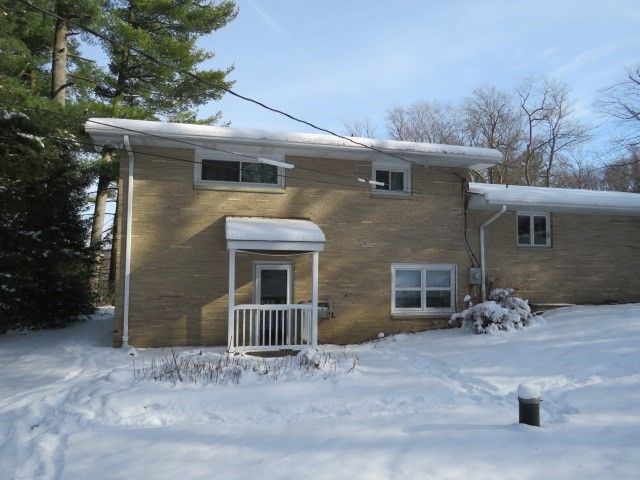 120 Virginia St, Unity Twp, PA 15650