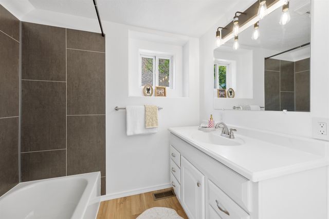 1020 W Spofford Ave, Spokane, WA 99205