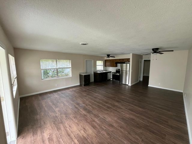 1335 NW 7th Terrace, Fort Lauderdale, FL 33311