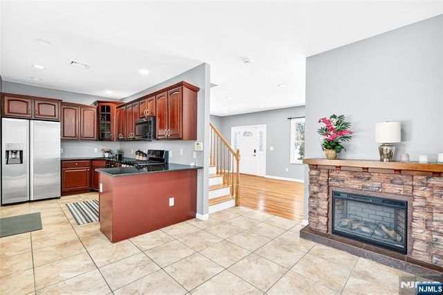 499 Paramus Road, Paramus, NJ 07652