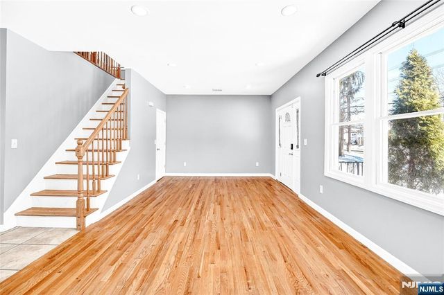 499 Paramus Road, Paramus, NJ 07652