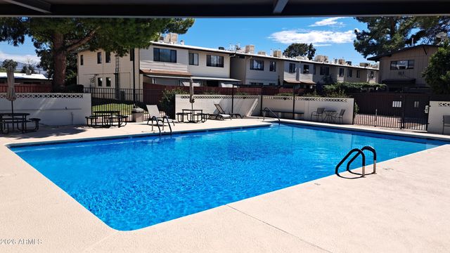 1318 S Avenida Polar -- F208, Tucson, AZ 85710
