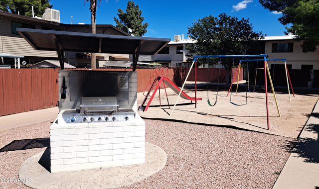 1318 S Avenida Polar -- F208, Tucson, AZ 85710