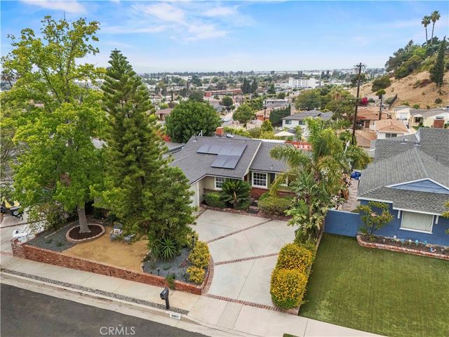8407 Broadacre Drive, Sun Valley, CA 91352