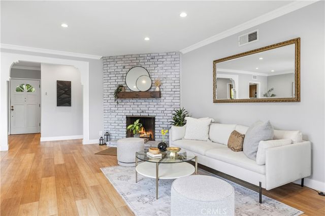 8407 Broadacre Drive, Sun Valley, CA 91352