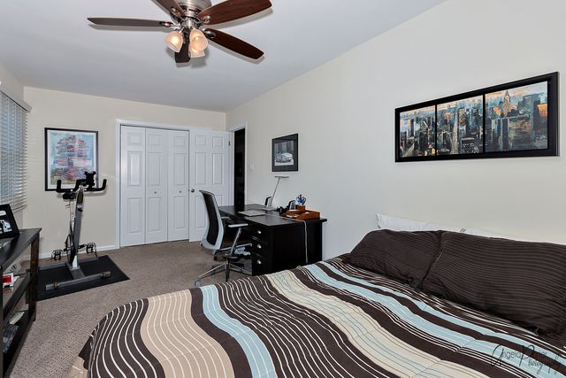 533 Bobby Lane, Mundelein, IL 60060