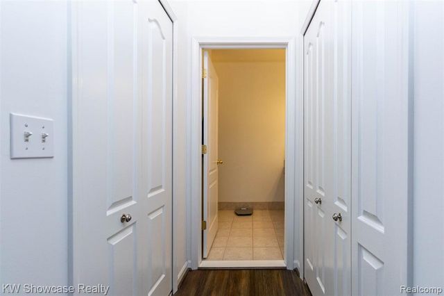 5726 Pinecroft Court 44, Clawson, MI 48346