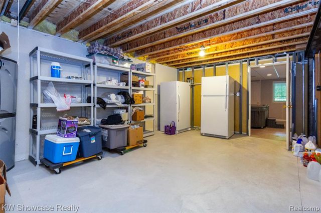 5726 Pinecroft Court 44, Clawson, MI 48346
