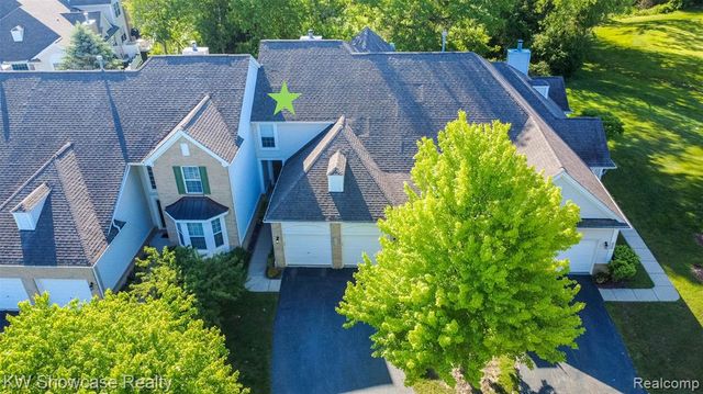 5726 Pinecroft Court 44, Clawson, MI 48346