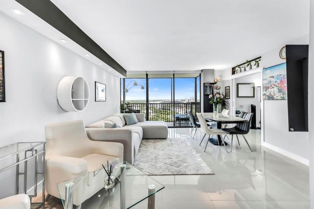 20335 W Country Club 1901, Aventura, FL 33180