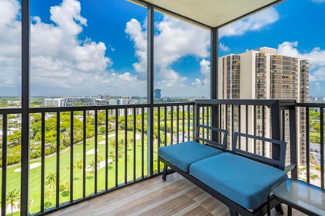 20335 W Country Club 1901, Aventura, FL 33180