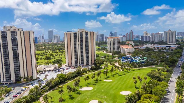 20335 W Country Club 1901, Aventura, FL 33180
