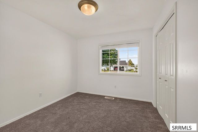 1109 S Diamond Circle, Ammon, ID 83406