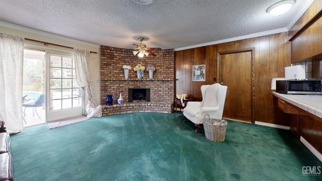 7503 Olive Drive, Bakersfield, CA 93308