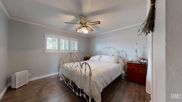 7503 Olive Drive, Bakersfield, CA 93308