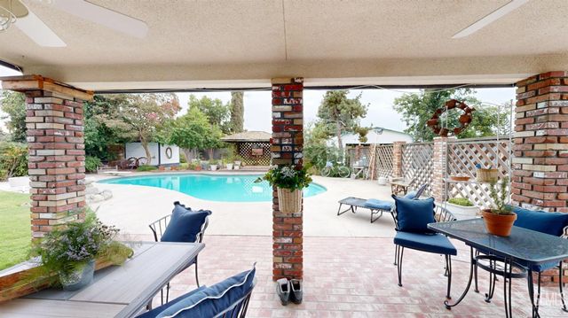 7503 Olive Drive, Bakersfield, CA 93308